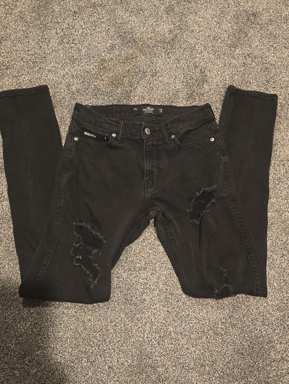 Hollister Men’s Black Distressed Skinny Jeans